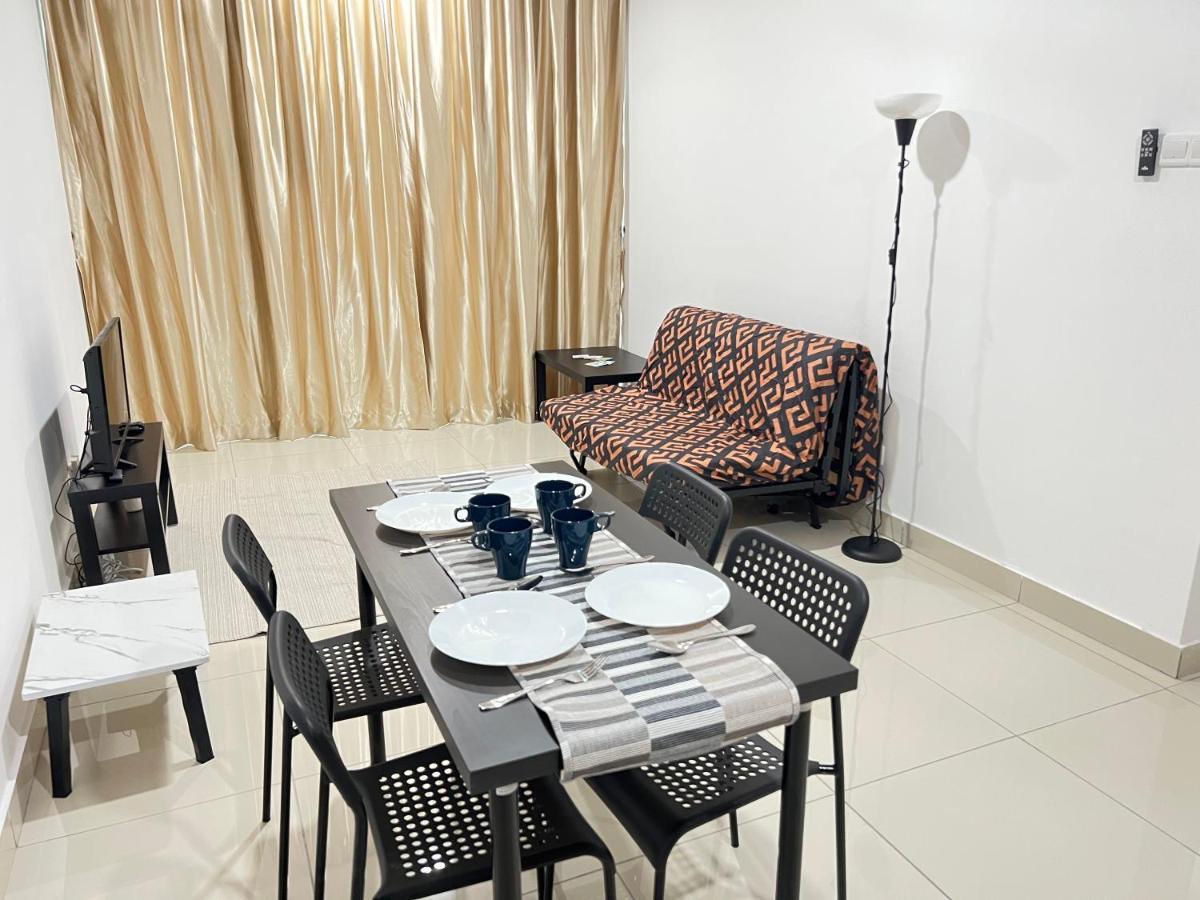 Studio Units At Pacific Tower Near Jaya One By Comfyasia Petaling Jaya Exterior photo